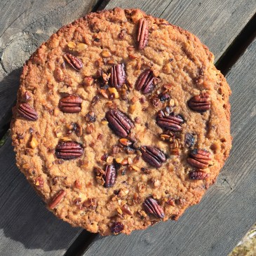 Photo of dutch oven banana cake